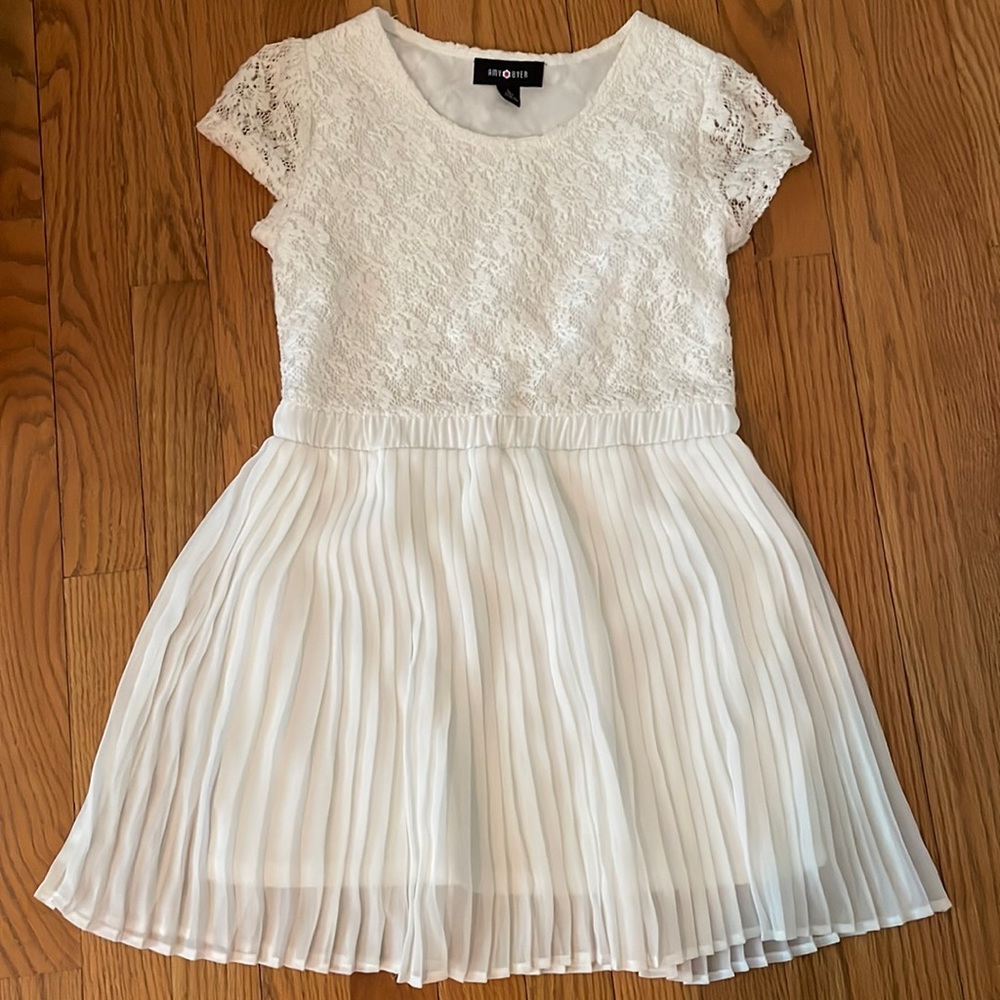Amy Byer White Short Sleeve Dress with Lace Bodice